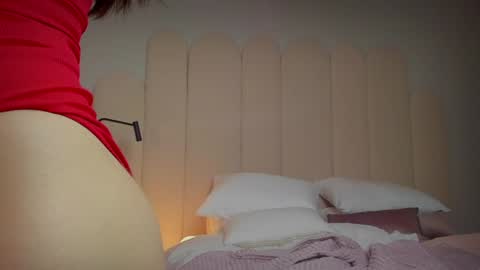 Mira online show from January 1, 5:44 pm