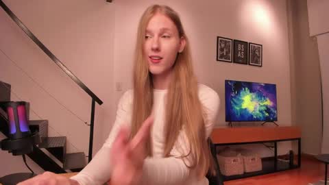 Mira online show from April 6, 2:42 am