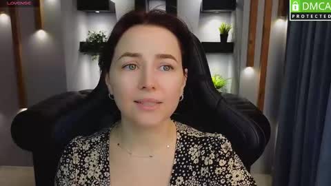 Mira online show from March 6, 1:27 am