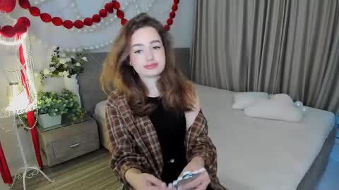 Emma online show from June 7, 10:09 am