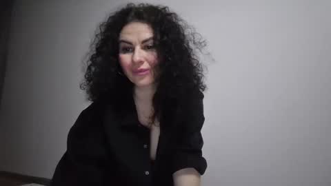 miralove362 online show from February 1, 8:26 pm