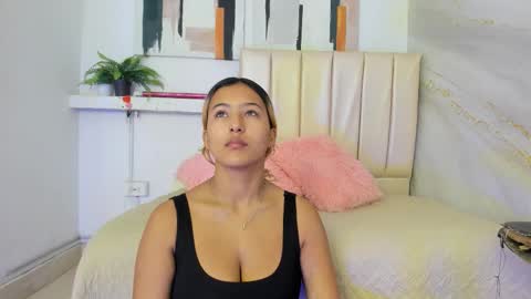 Miranda online show from October 26, 12:39 pm