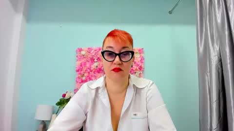 mirandagill online show from February 26, 8:50 am