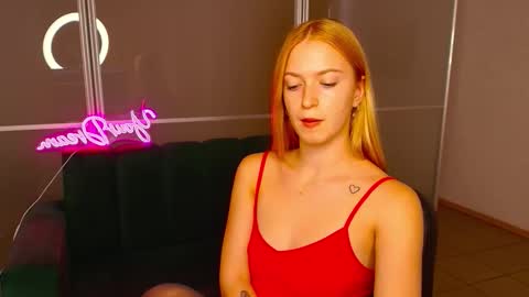 MirandaMayers online show from September 16, 5:54 am