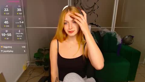 MirandaMayers online show from November 7, 7:11 am