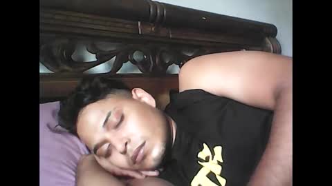 mirenito_ online show from April 2, 6:04 pm