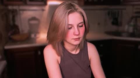 Mira online show from November 27, 7:10 pm