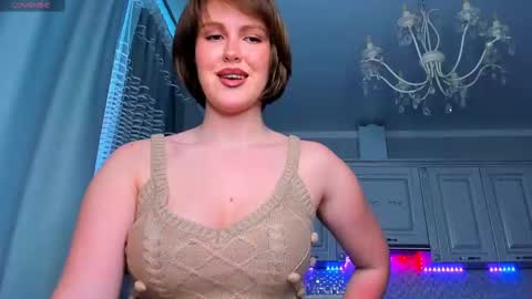 Snapshot of mirrorofsoul chatting on March 5, 8:43 am Shelley online show from March 5, 8:43 am