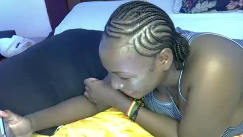 miss440 online show from September 19, 11:25 am