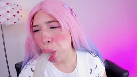 Daphne online show from September 19, 2:59 am