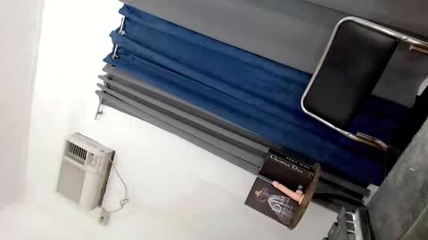 AZUMI online show from January 18, 6:28 pm