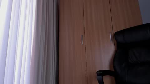 Ivy online show from September 25, 11:28 am