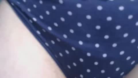 Elis online show from November 20, 7:33 pm