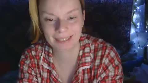 Elis online show from December 5, 2:04 pm