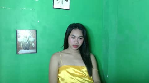 Snapshot of miss_eva2025 chatting on October 22, 1:53 am Eva online show from October 22, 1:53 am