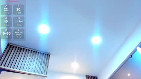 miss_horney online show from April 25, 3:20 pm