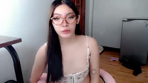 miss_hornydoll online show from February 27, 7:45 am