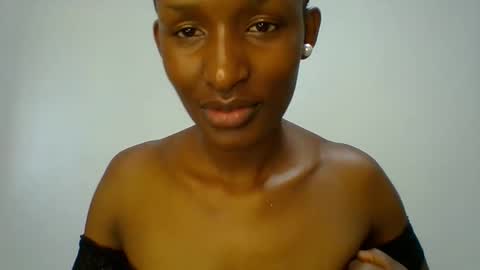 kiki online show from October 11, 11:15 am