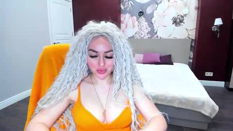 miss_kiten online show from September 10, 6:31 pm