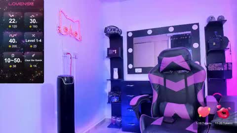 Miss Kittyn online show from November 11, 12:24 am