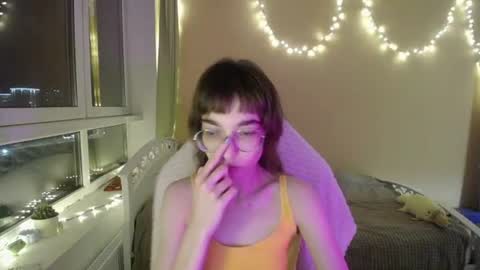 Miss Lina online show from July 8, 7:50 pm