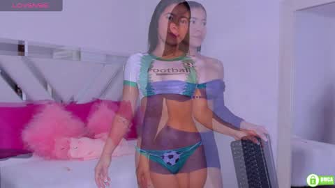   online show from February 25, 10:20 pm