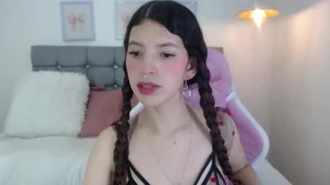 miss_nami_1 online show from December 22, 7:31 pm