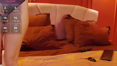 Olivia online show from November 12, 7:27 pm