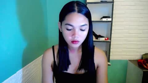 Precious online show from April 24, 12:40 pm