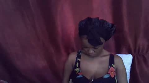 miss_rihanna2 online show from November 14, 5:37 pm