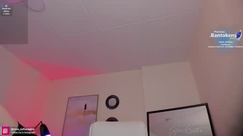 Snapshot of miss_sofiaa_ chatting on October 21, 12:43 pm Sofia Castro online show from October 21, 12:43 pm
