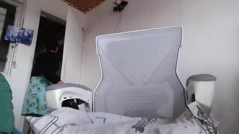 Kortana 2.0 dont forget thumbs up and follow me on twitter online show from January 12, 4:58 pm