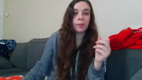 Bella online show from April 24, 2:19 pm