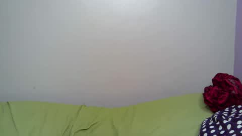 miss_ug online show from September 14, 7:04 pm