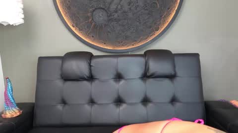 Vaiolette online show from March 16, 11:14 am