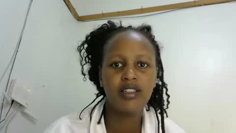 miss_vall online show from January 23, 8:15 am