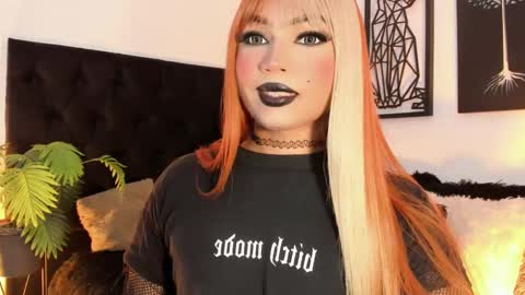 miss_zz online show from September 16, 7:39 pm