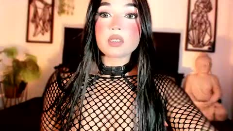 miss_zz online show from July 13, 5:05 pm