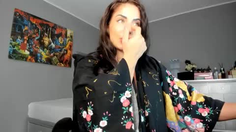 Alesyamuscledoll online show from March 7, 3:18 pm