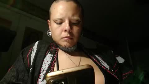 Anarkitten  online show from September 12, 3:30 am