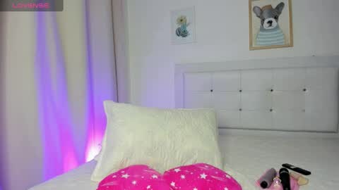 missangeldust online show from February 26, 12:05 pm