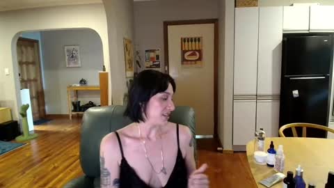 MissCarmilla444 online show from February 26, 5:44 am