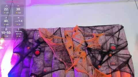 dahlia online show from October 23, 2:07 pm