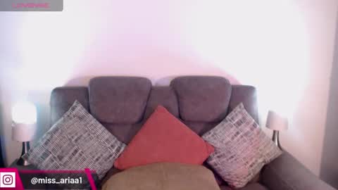 Emilie Diaz online show from June 9, 4:17 pm