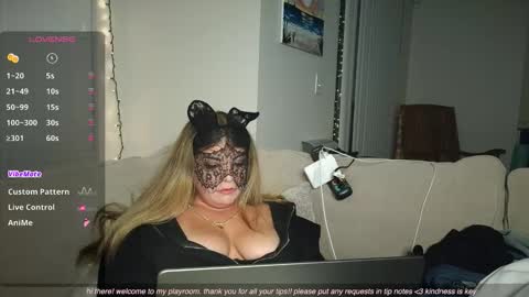 missemmbeex online show from December 22, 3:02 am