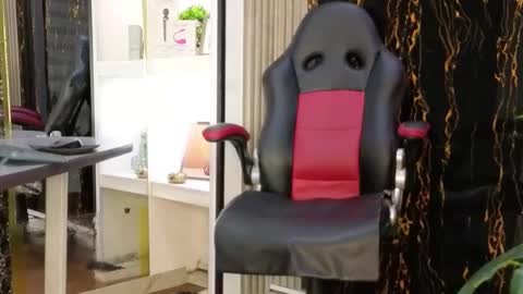 Escarlet online show from September 26, 3:25 am