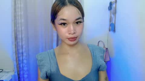 missfantasia online show from April 23, 4:19 pm