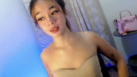 missfantasia online show from July 17, 7:38 pm