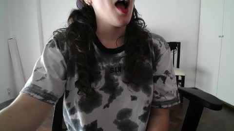 Ivana online show from February 25, 8:00 pm