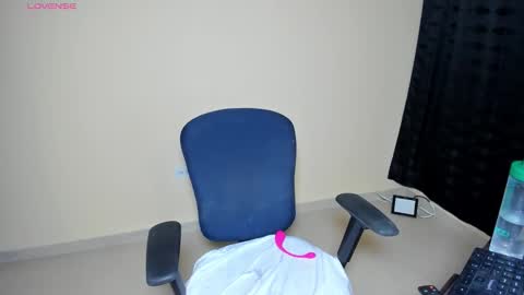 Kimberly Alejandra online show from March 14, 3:21 am